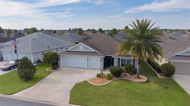 $465,000 | 791 Enisgrove Way, The Villages, FL 32163