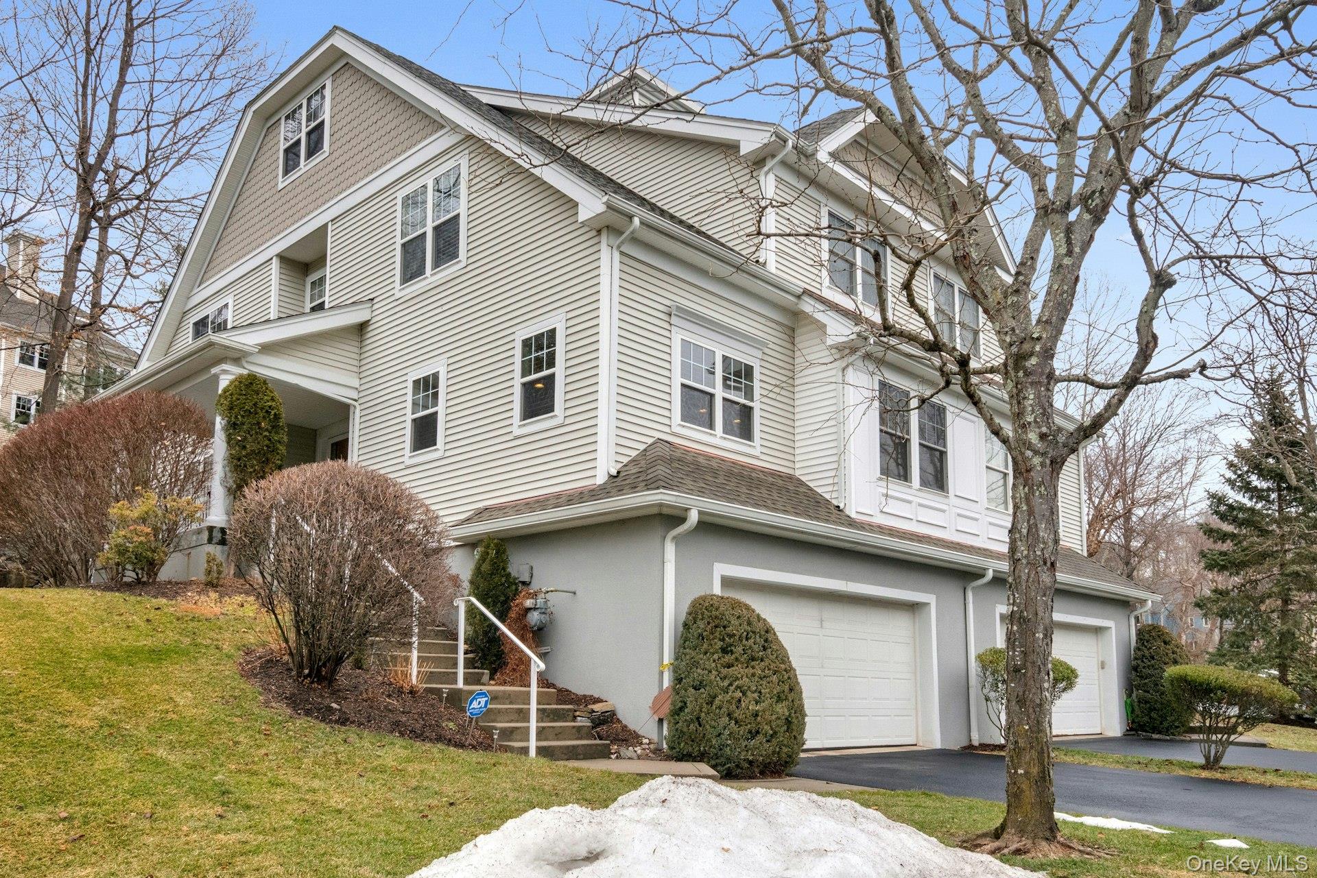 118 Underhill Lane Peekskill, NY 10566 - Photo 2 of 33