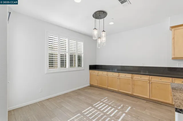 $714,999 | 304 Pacifica Drive, Brentwood, CA 94513