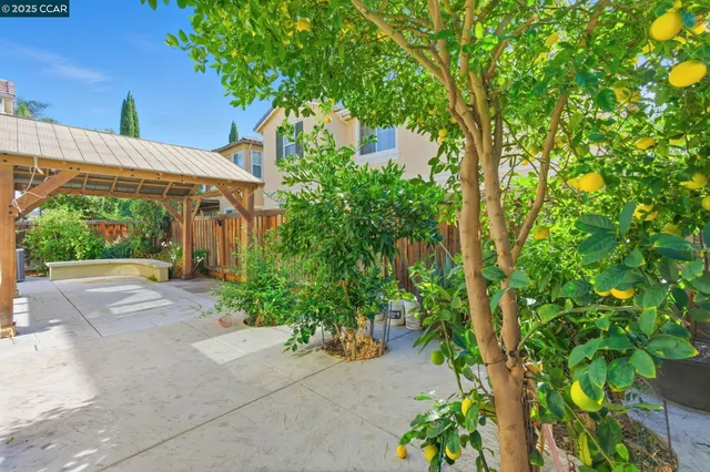 $714,999 | 304 Pacifica Drive, Brentwood, CA 94513