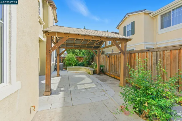 $714,999 | 304 Pacifica Drive, Brentwood, CA 94513