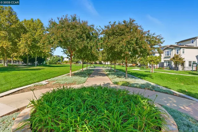 $714,999 | 304 Pacifica Drive, Brentwood, CA 94513