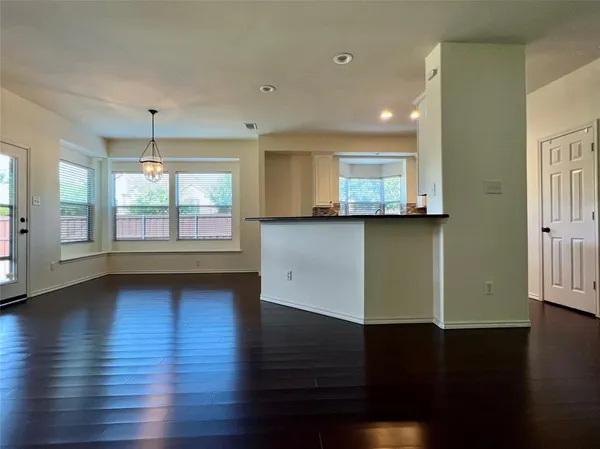 $3,300 | 9705 Hickory Street, Frisco, TX 75035