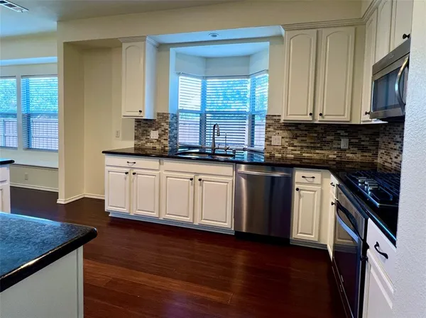 $3,300 | 9705 Hickory Street, Frisco, TX 75035