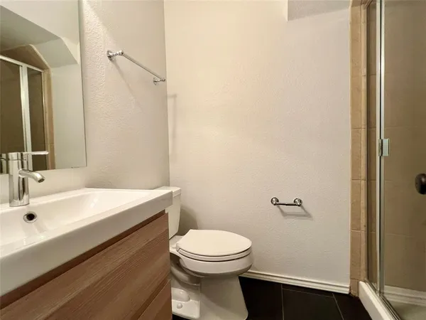 $3,300 | 9705 Hickory Street, Frisco, TX 75035