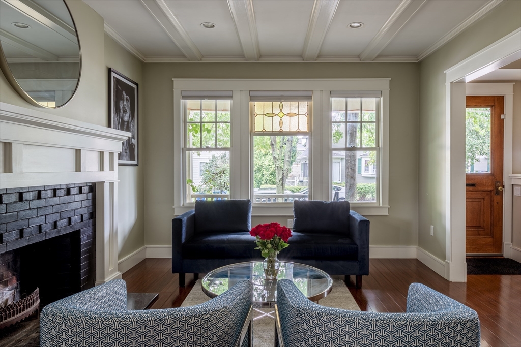 115 Oakley Road, Unit 115 Belmont, MA 02478 - Photo 2 of 20