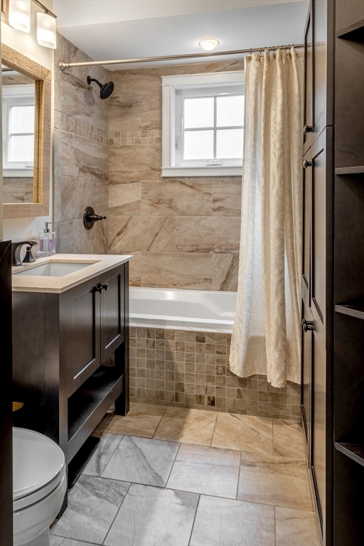 115 Oakley Road, Unit 115 Belmont, MA 02478 - Photo 8 of 20
