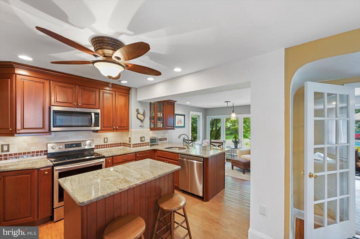 2353 Lower Barness Road Warrington, PA 18976 - Photo 12 of 62 Eat-in kitchen