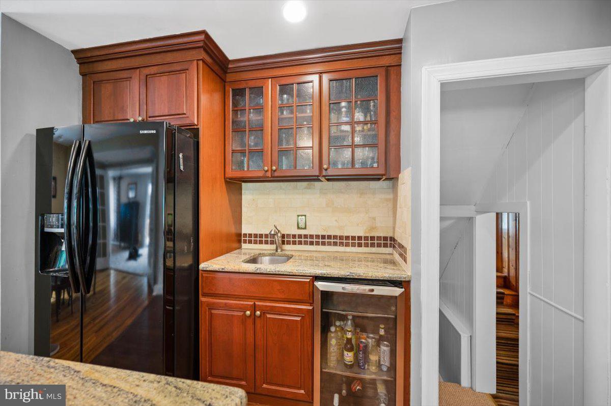 2353 Lower Barness Road Warrington, PA 18976 - Photo 15 of 62 Full-size and beverage refrigerators