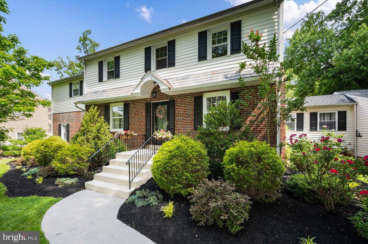2353 Lower Barness Road Warrington, PA 18976 - Photo 4 of 62 New walkway, lush landscaping