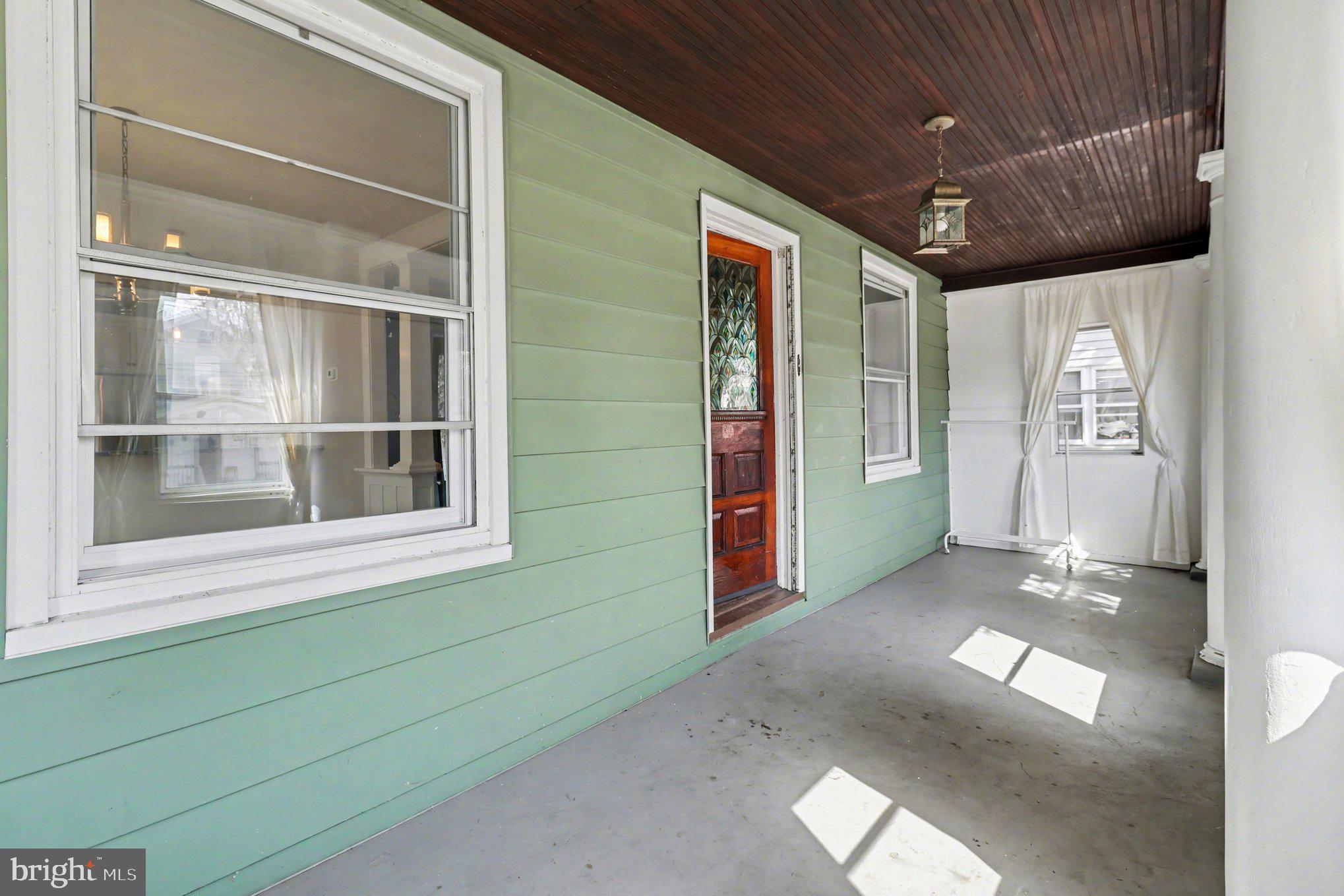 30 West Avon Road Brookhaven, PA 19015 - Photo 3 of 32 Front Porch