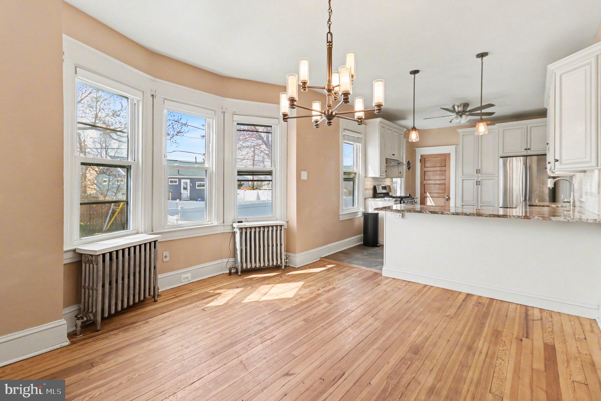 30 West Avon Road Brookhaven, PA 19015 - Photo 7 of 32