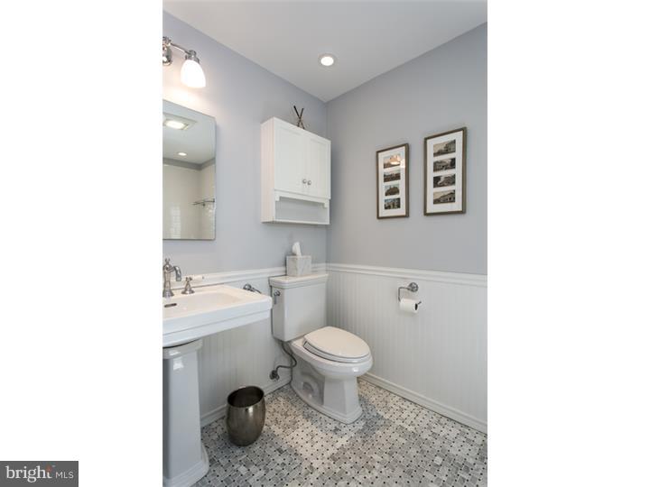321 Franklin Avenue Princeton, NJ 08540 - Photo 17 of 25 Bathroom
