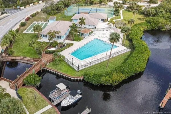 $1,800 | 1550 Northeast 13th Terrace, Unit B16, Jensen Beach, FL 34957