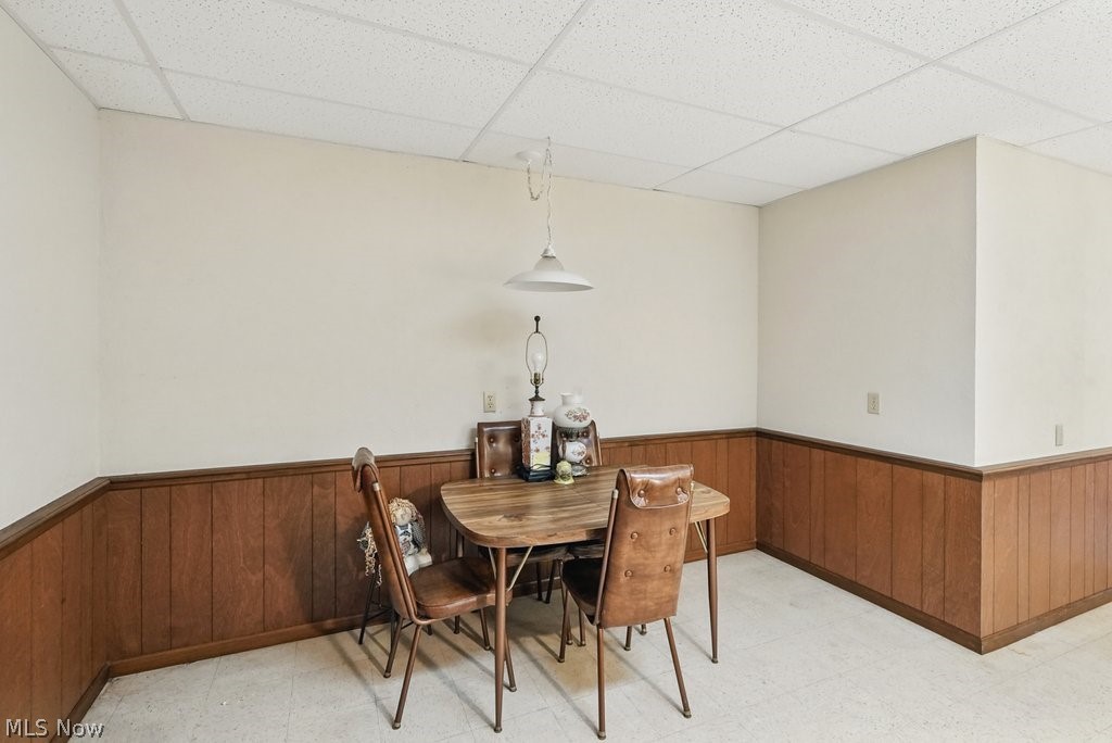 2800 Worrell Road Willoughby Hills, OH 44094 - Photo 29 of 40 Downstairs kitchenette