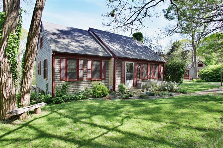 16 Ridgewood Road Orleans, MA 02653 - Photo 3 of 28 a view of a house with a yard