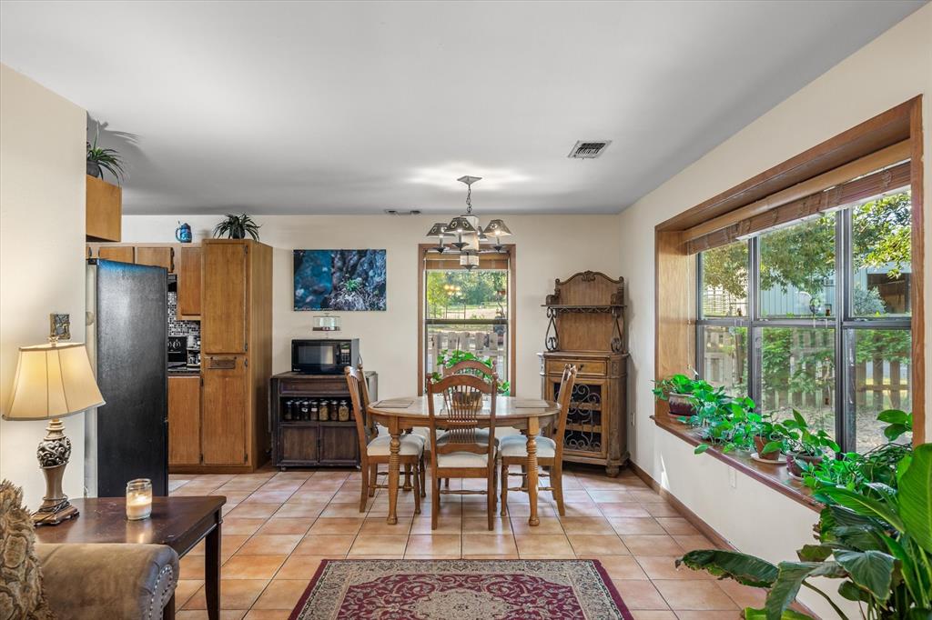 3900 Southwest Loop 7 Athens, TX 75751 - Photo 20 of 40