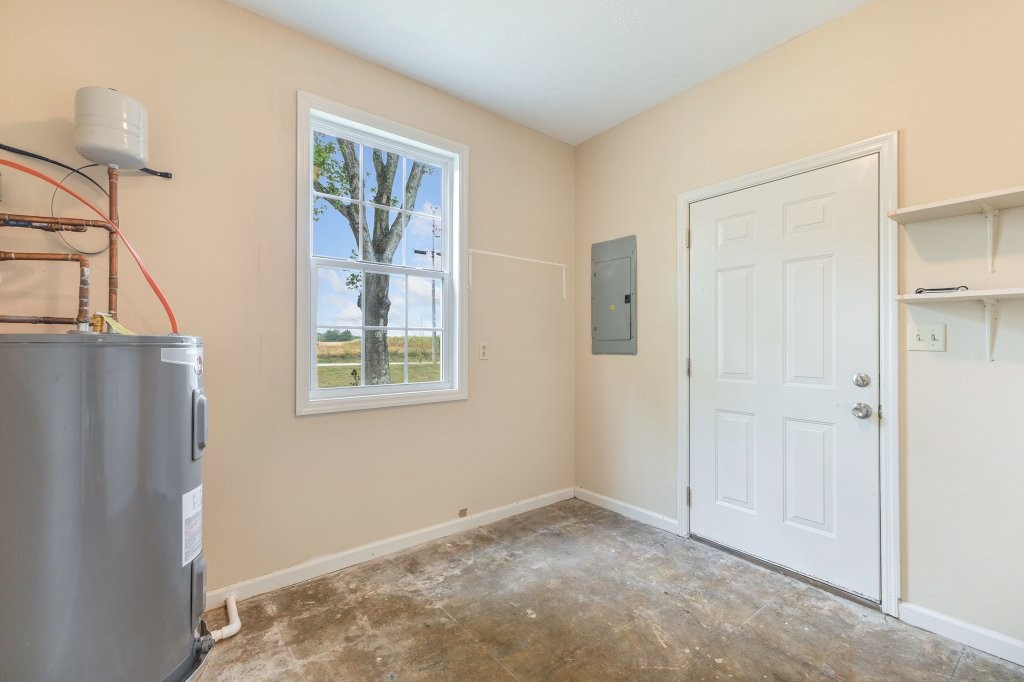 4954 Jacksboro Road Morrison, TN 37357 - Photo 8 of 14
