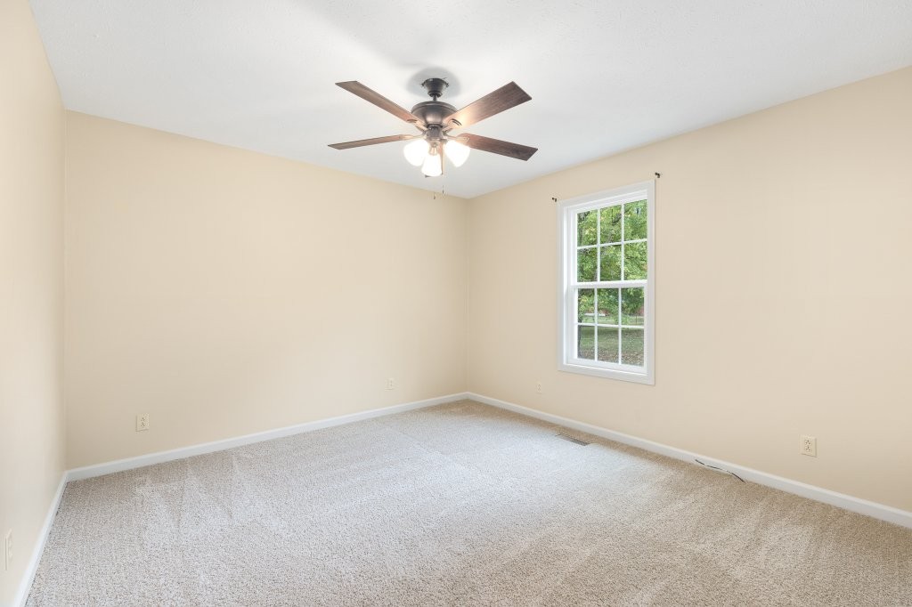 4954 Jacksboro Road Morrison, TN 37357 - Photo 10 of 14