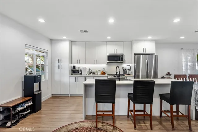$1,399,000 | 1010 Mariposa Street, Glendale, CA 91205