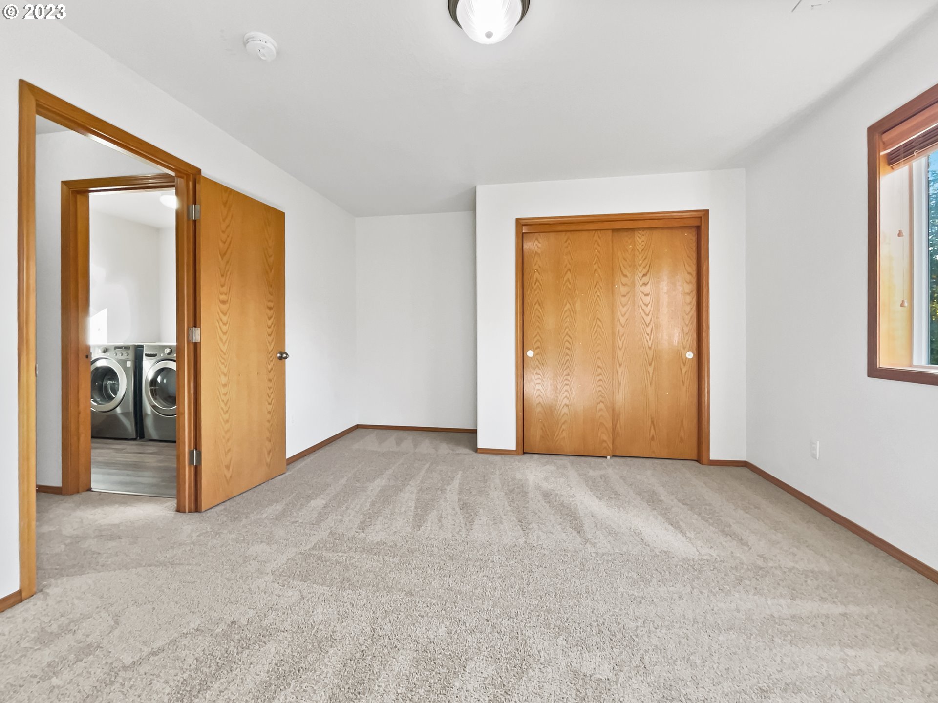 170 Southwest Sandlewood Loop Gresham, OR 97030 - Photo 12 of 19 a view of empty room