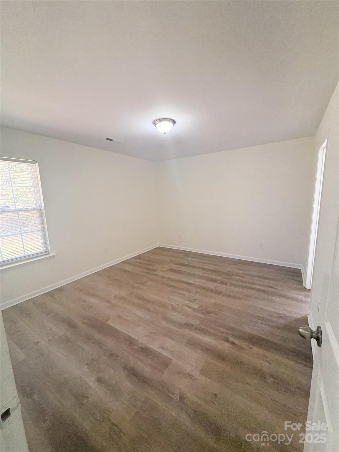 6748 Sullins Road Charlotte, NC 28214 - Photo 7 of 13 Gallery Image 7