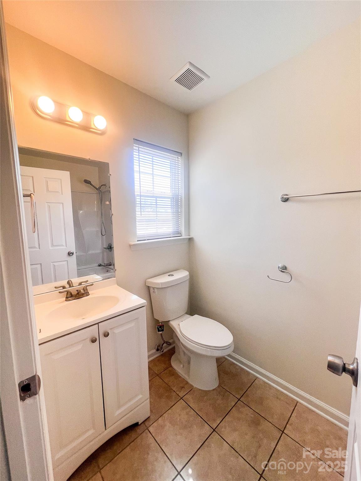 6748 Sullins Road Charlotte, NC 28214 - Photo 9 of 13 Gallery Image 9