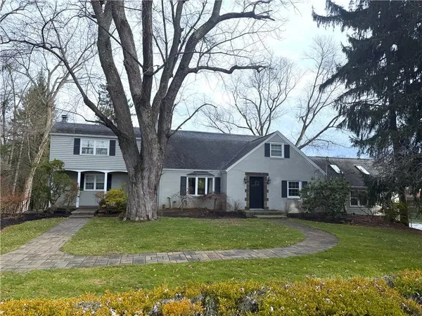 $869,900 | 6 Timberlane Drive, Pittsburgh, PA 15238