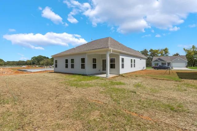 $394,990 | 569 Nightengale Ridge Drive, Columbia, TN 38401