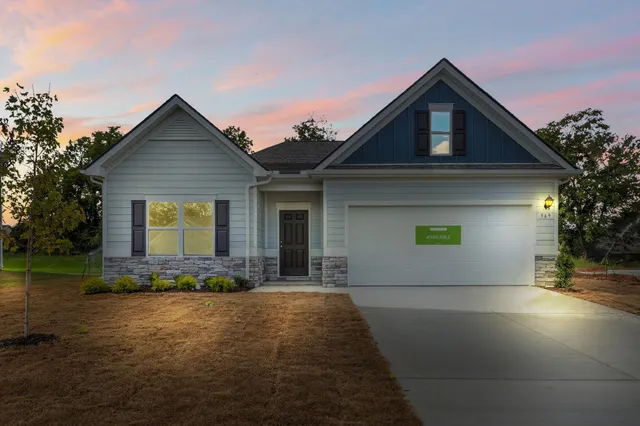 $394,990 | 569 Nightengale Ridge Drive, Columbia, TN 38401