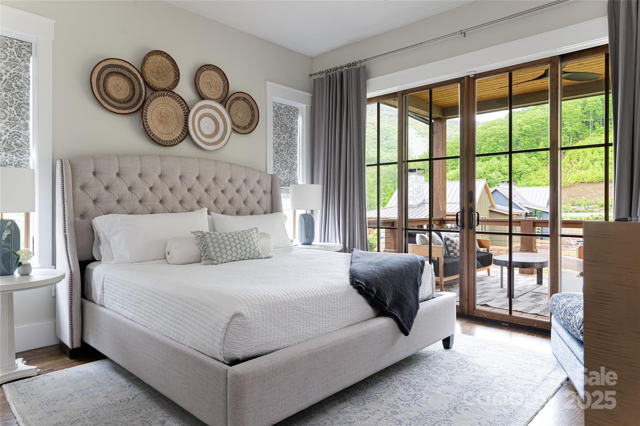 23 ( 1) Lodestone Drive, Unit 412 Sylva, NC 28779 - Photo 8 of 35 a bedroom with a bed and glass window