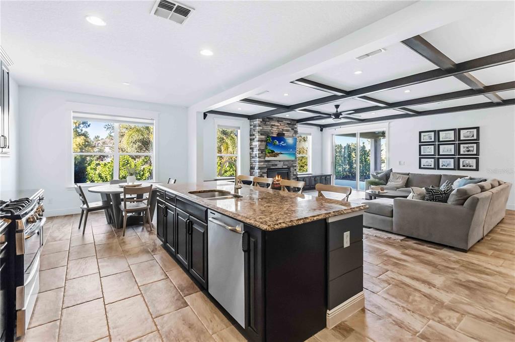 1004 Vinsetta Circle Winter Garden, FL 34787 - Photo 18 of 64 a kitchen with granite countertop lots of counter top space