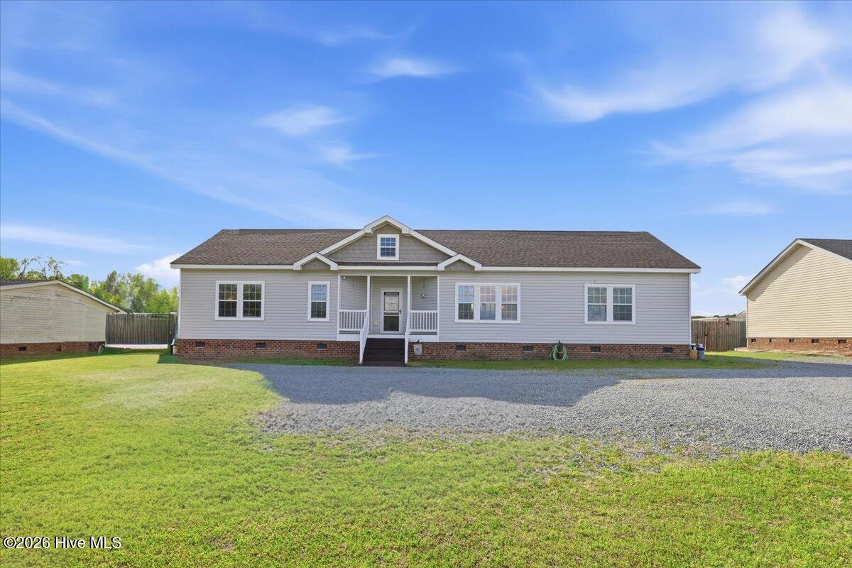 1831 Hinnant Road Pikeville, NC 27863 - Photo 2 of 29 Front