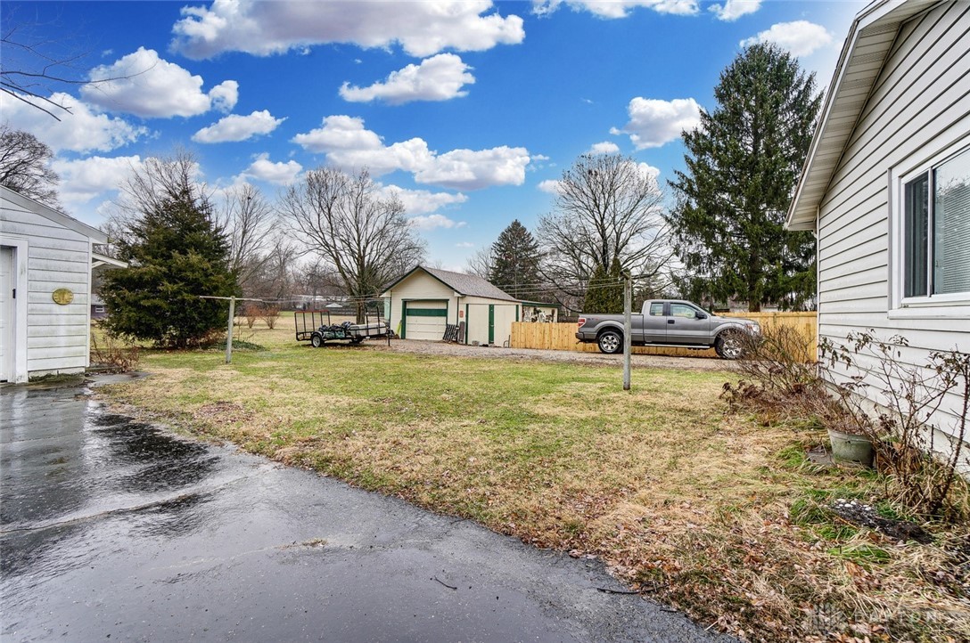 2735 Dwight Road Springfield, OH 45503 - Photo 35 of 40 Gallery Image 35