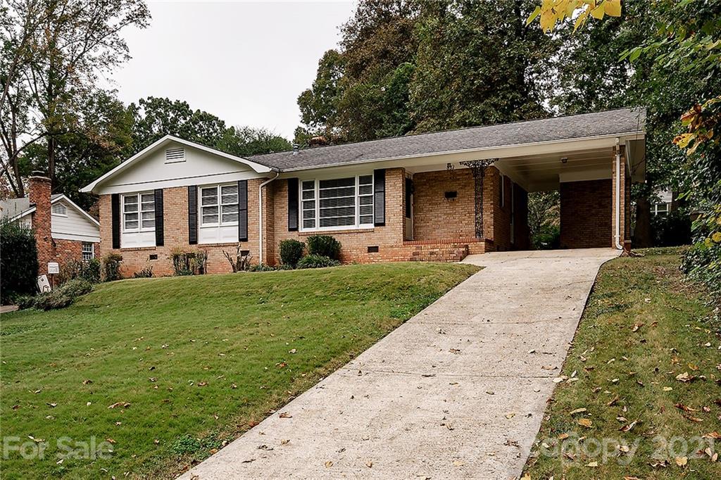 833 Burnley Road Charlotte, NC 28210 - Photo 3 of 42 Gallery Image 3
