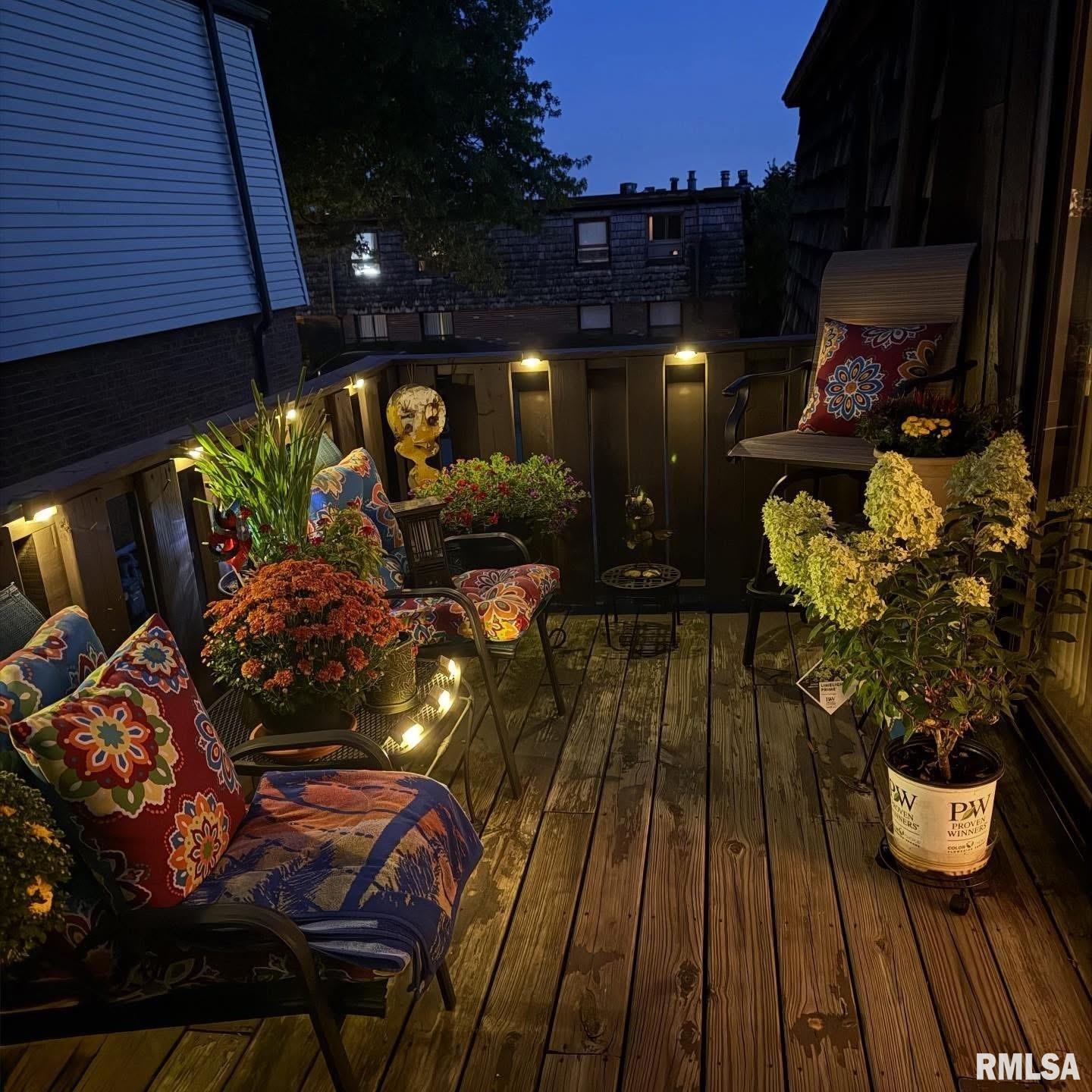 1913 Jeanette Lane, Unit 8 Springfield, IL 62702 - Photo 2 of 2