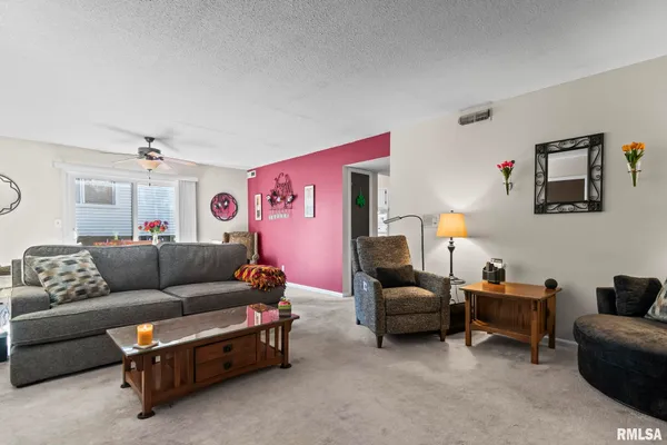 $79,900 | 1913 Jeanette Lane, Unit 8, Springfield, IL 62702