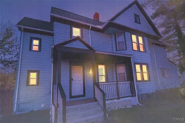 $219,000 | 390 Hayward Avenue, Rochester, NY 14609