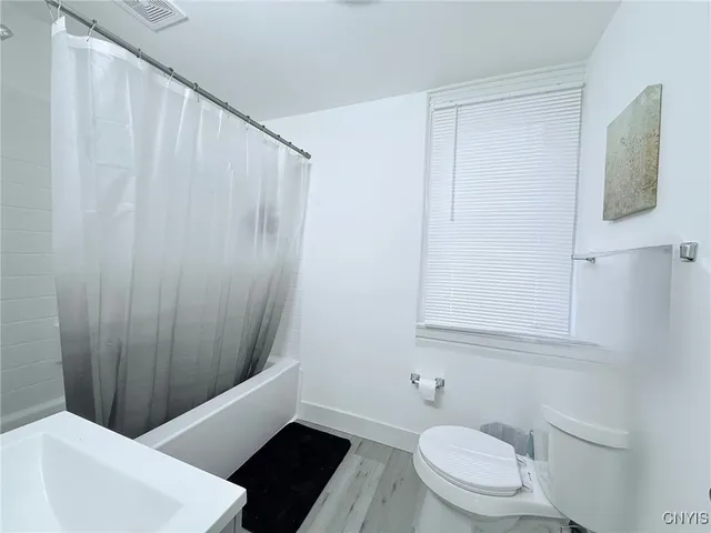 $219,000 | 390 Hayward Avenue, Rochester, NY 14609