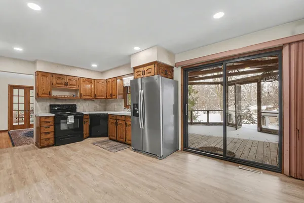 $462,500 | 5829 Ada Drive Southeast, Ada, MI 49301