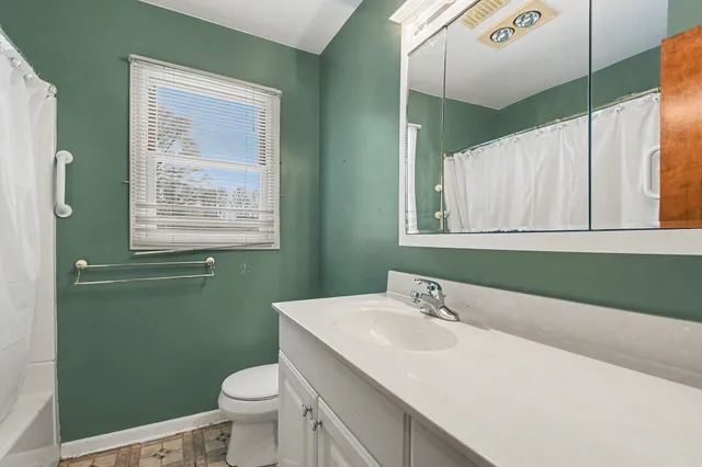 $525,000 | 5829 Ada Drive Southeast, Unit A, Ada, MI 49301