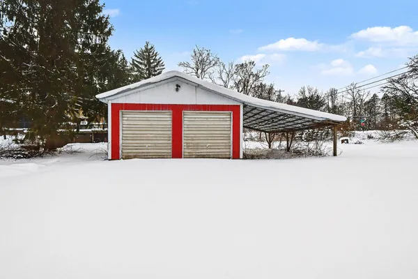 $462,500 | 5829 Ada Drive Southeast, Ada, MI 49301