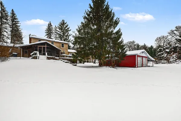 $462,500 | 5829 Ada Drive Southeast, Ada, MI 49301