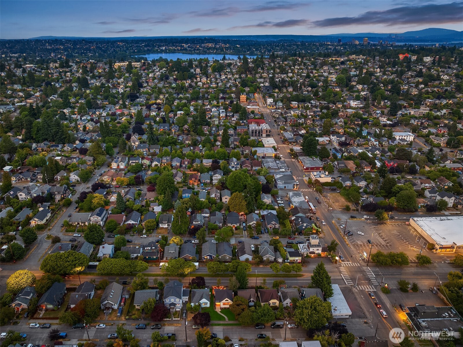 6524 Division Avenue Northwest Seattle, WA 98117 - Photo 33 of 36