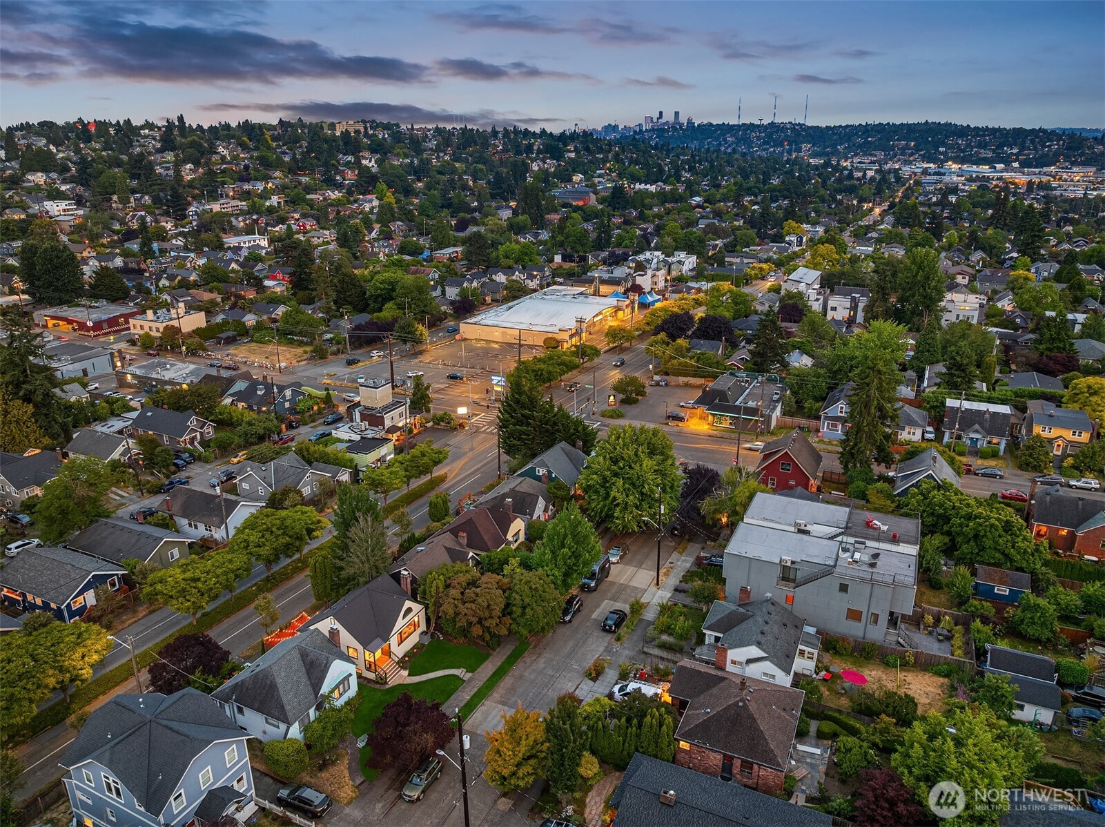 6524 Division Avenue Northwest Seattle, WA 98117 - Photo 35 of 36