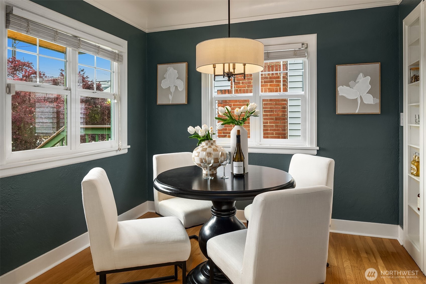 6524 Division Avenue Northwest Seattle, WA 98117 - Photo 8 of 36