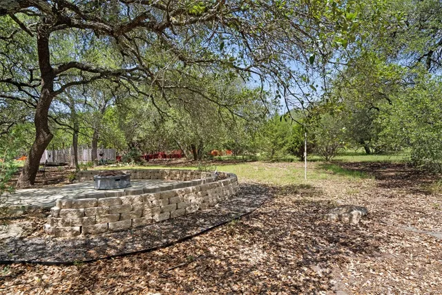$860,000 | 17109 Northlake Hills Drive, Jonestown, TX 78645