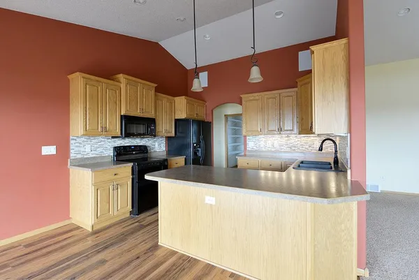 $575,000 | 1024 Sugar Drive, Argusville, ND 58005