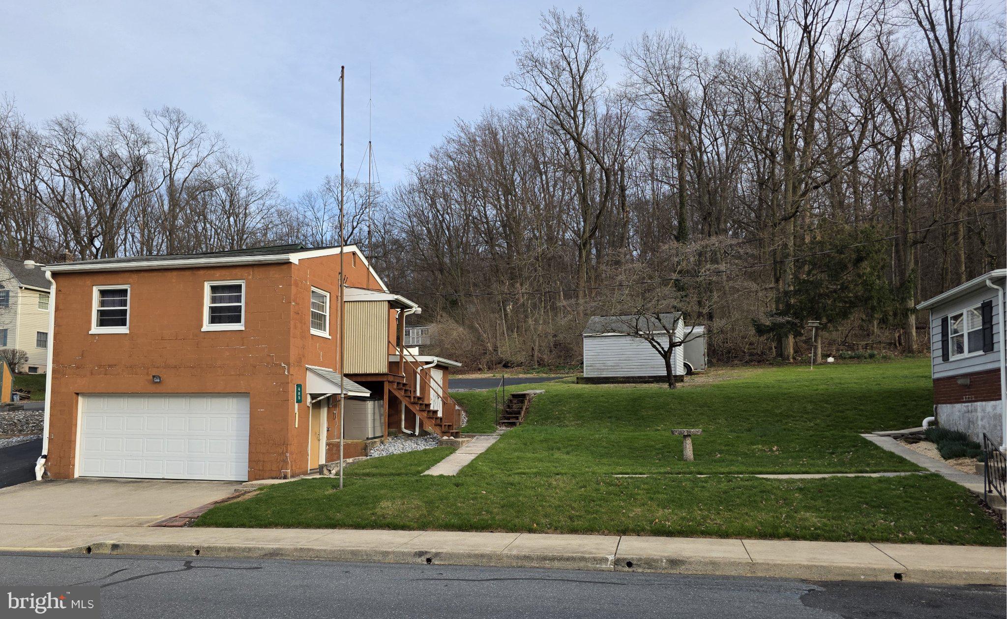 485 North Maple Street Ephrata, PA 17522 - Photo 4 of 23 Charming hillside home with spacious yard.