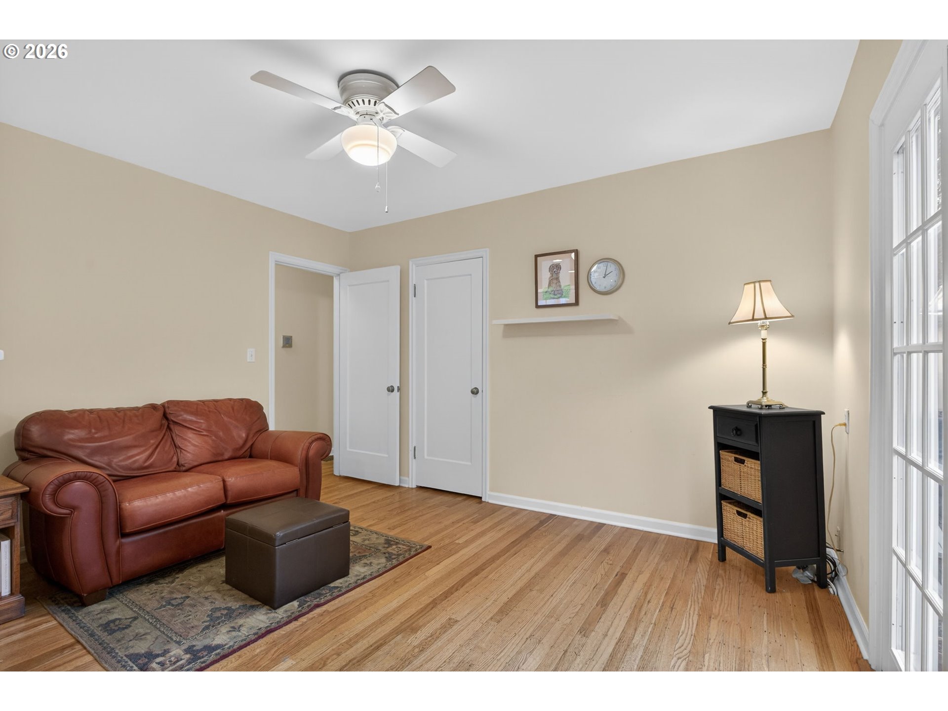 728 Northeast Royal Court Portland, OR 97232 - Photo 15 of 48 a living room with furniture